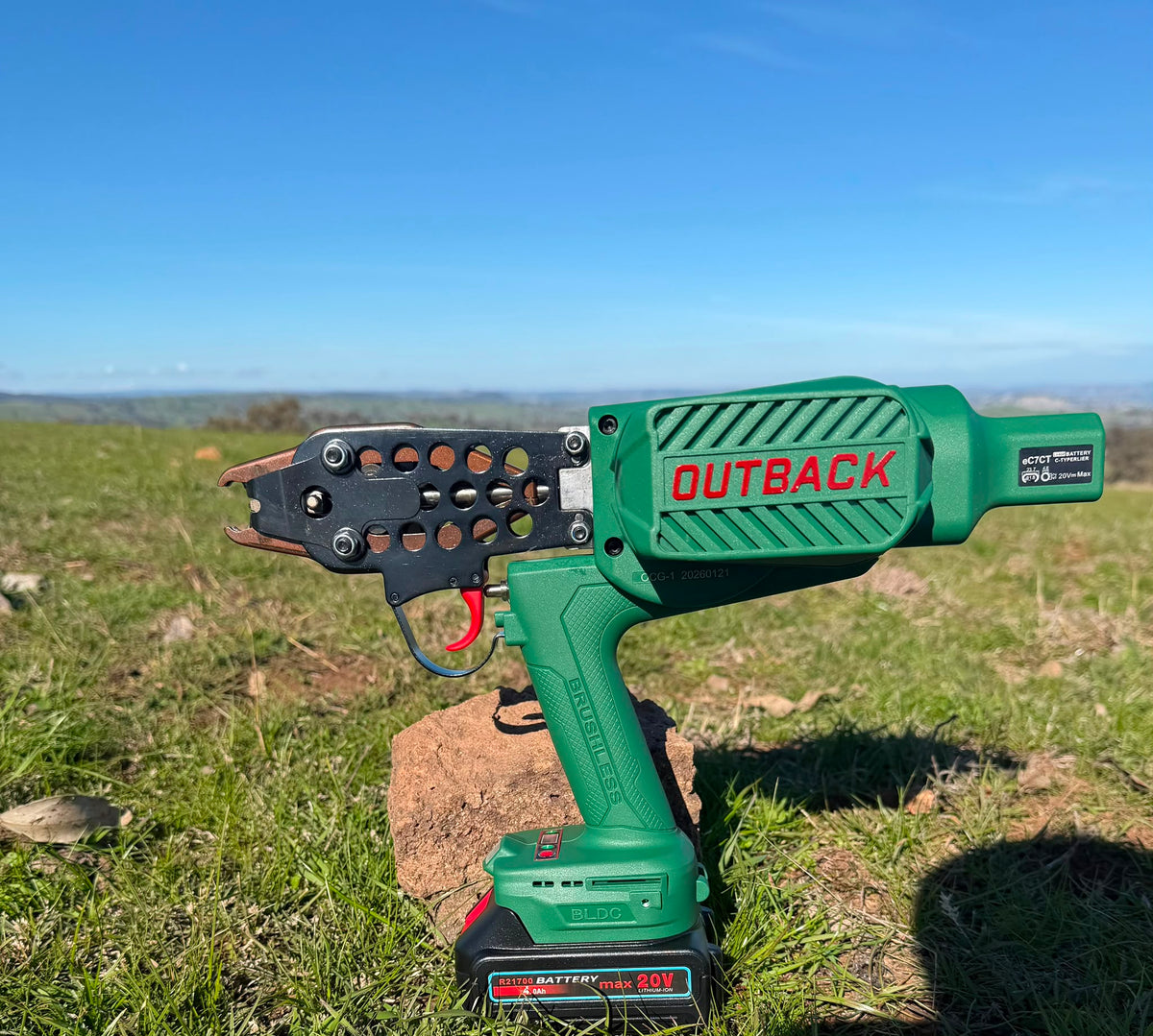 The Outback 18V Cordless Clipgun out in the paddock