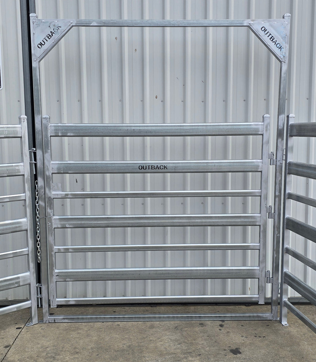 High Top Ride Through Gate